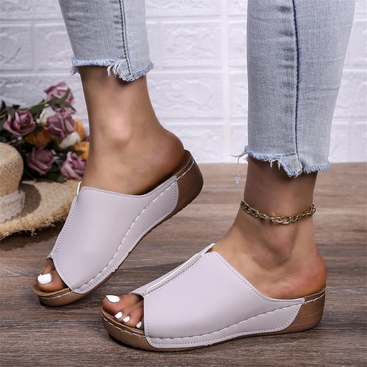 Lausiuoe Women's Sandals Comfortable Cute Fashion Orthotic Slides Ladies Comfy Slip On Dressy Summer Orthopedic Slippers