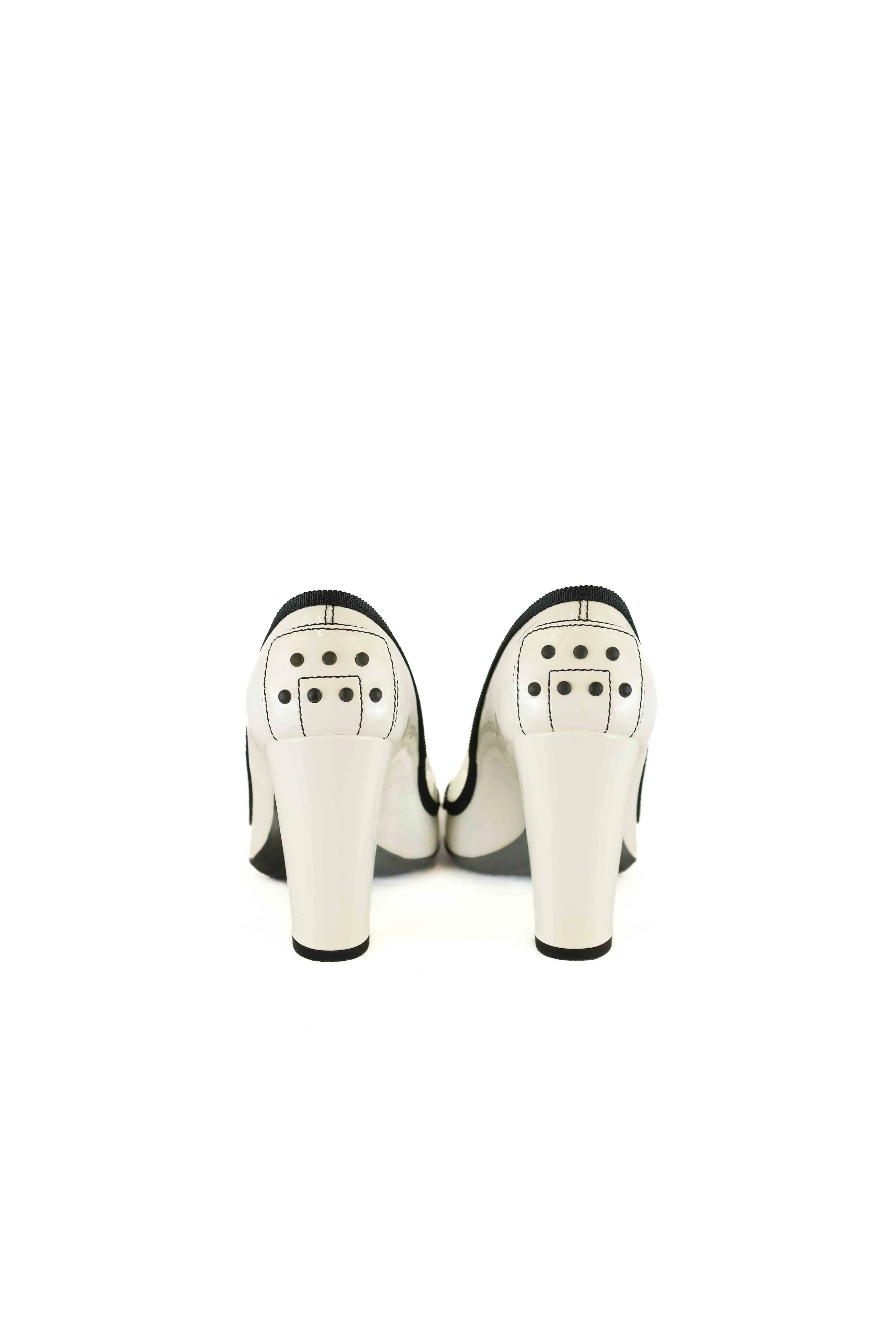 Tod's Black and White Loafer Heels 36.5