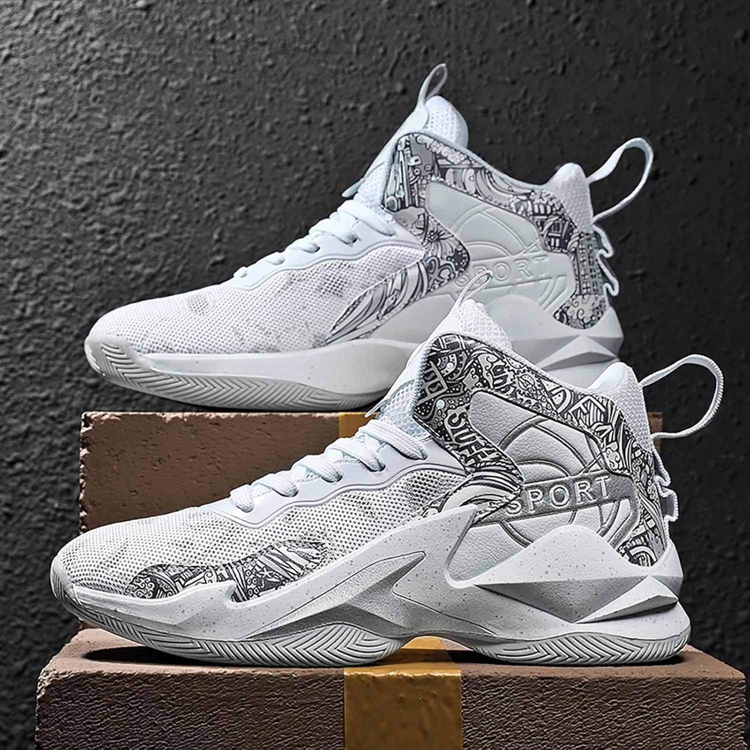 Women's Lace Up Basketball Shoes Breathable Non Slip Outdoor Fashion Sneakers Arch Support Walking Shoes Athletic Training Sport Shoes Tennis Shoes for Women